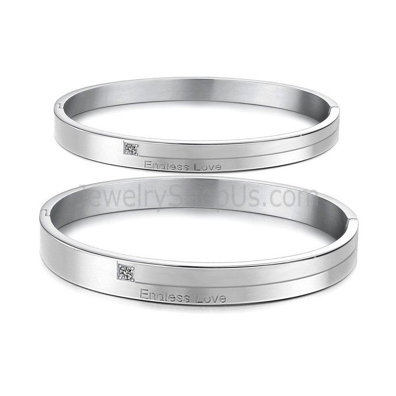 Tatanium "Endless Love" Paar-Armreifen Mit Strasssteinen C870 Tatanium "Endless Love" Paar-Armreifen Mit Strasssteinen C870