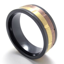 Farbiger Titanring