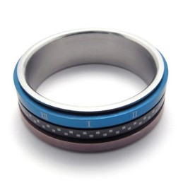 Farbiger Titanring