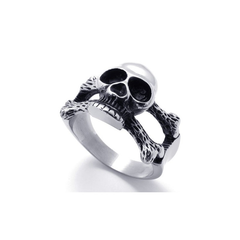 Titanring Mit Totenkopf Titanring Mit Totenkopf