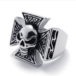 Titanring Mit Kreuzschädel