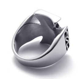 Titanring Mit Kreuzschädel