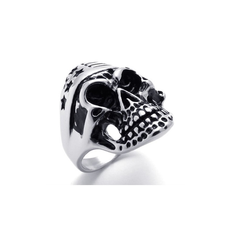 Titanring Mit Totenkopf Titanring Mit Totenkopf