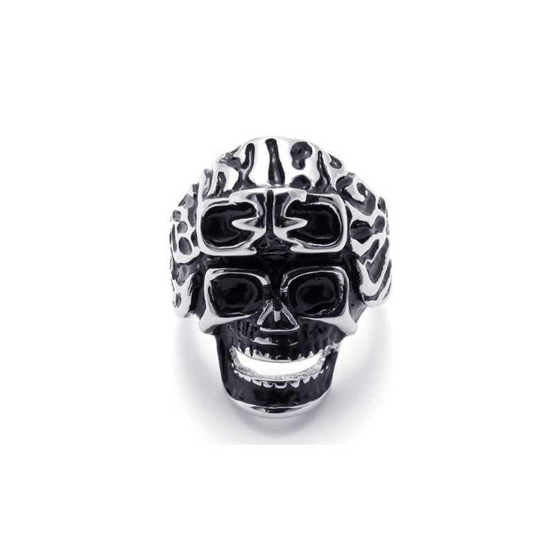 Titanring Mit Totenkopf Titanring Mit Totenkopf
