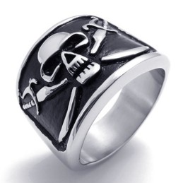 Titanring Mit Totenkopf