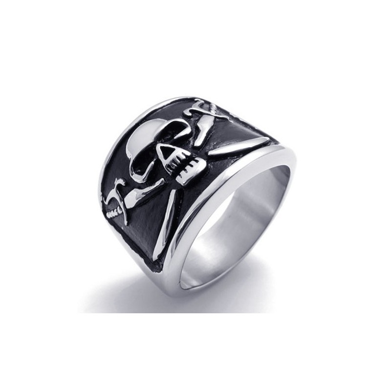 Titanring Mit Totenkopf Titanring Mit Totenkopf