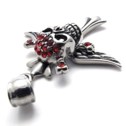 Kreuz-Totenkopf-Anhänger Aus Titan Mit Rotem Diamant