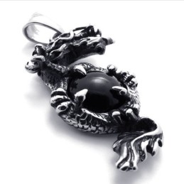 Titan-Anhänger Mit Drachen-Edelstein