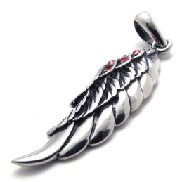 Federroter Diamant-Titan-Anhänger