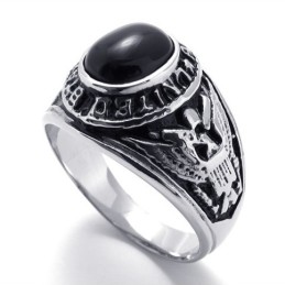 Edelstein-Titanring