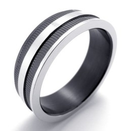 Schwarzer Titanring
