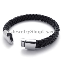 Elegantes Schwarzes Titan Mit Lederarmband