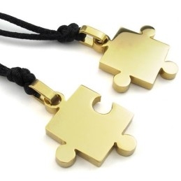 Attraktives Design Farbbrillanz Hervorragende Qualität Titan Anhänger