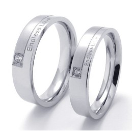 Elegante Form Farbbrillanz Stabile Qualität Titan Ring