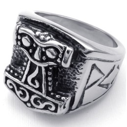 Attraktives Design Zarte Farben Hochwertiger Titanring